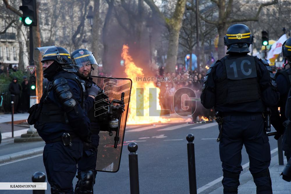 International Women Rights Day Demonstration - Paris