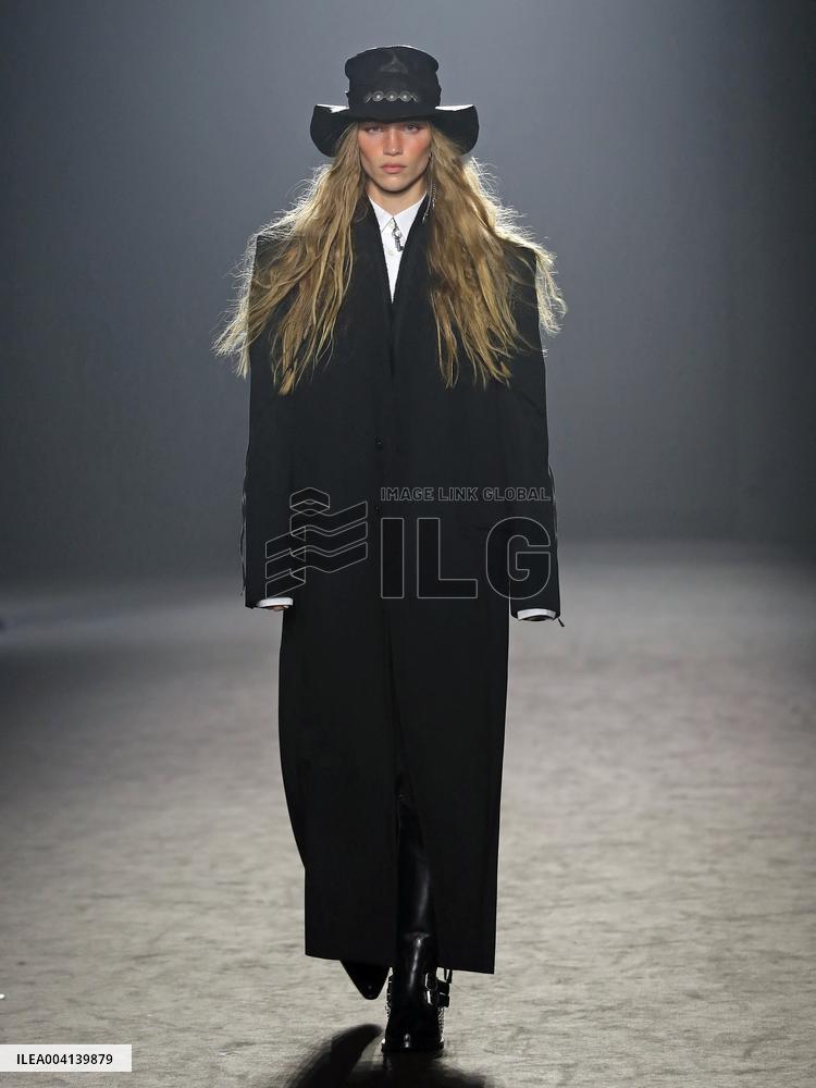 PFW - Ann Demeulemeester Runway