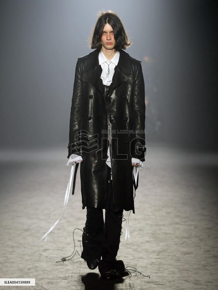 PFW - Ann Demeulemeester Runway