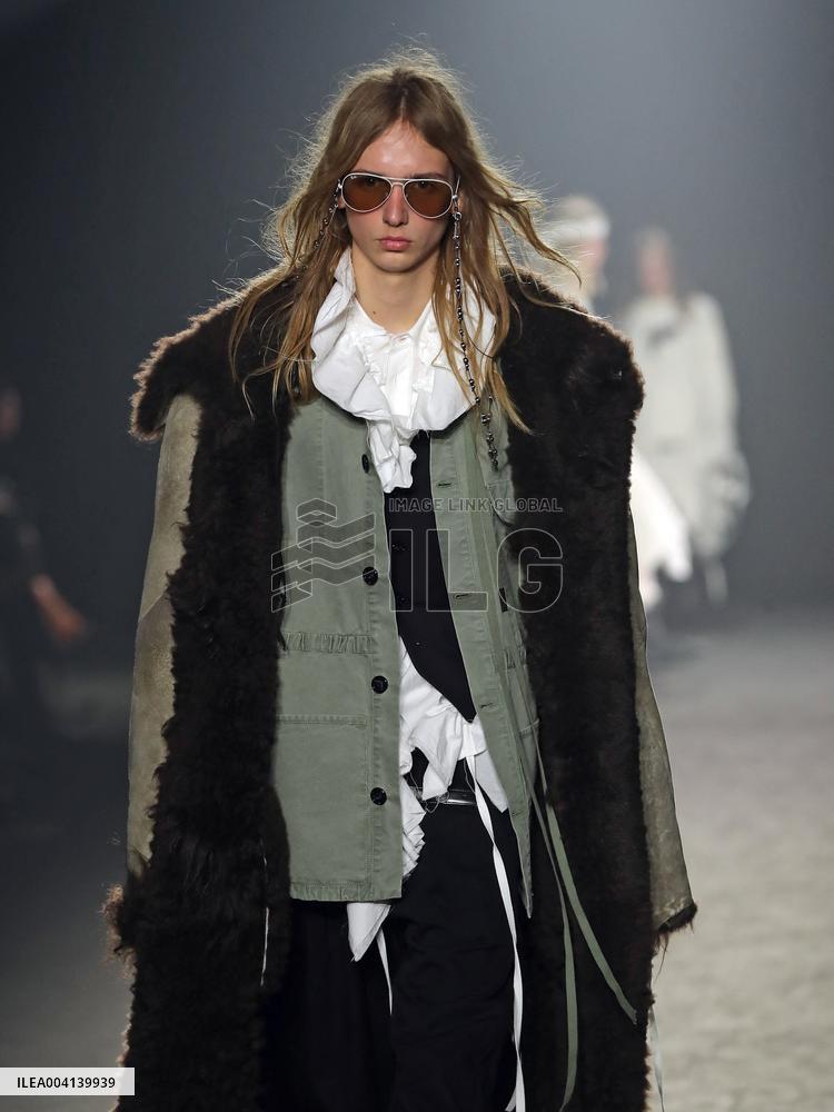 PFW - Ann Demeulemeester Runway