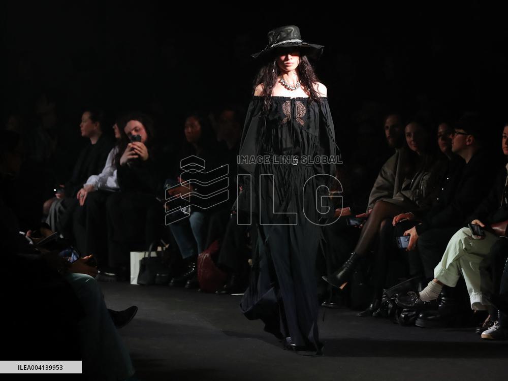 PFW - Ann Demeulemeester Runway