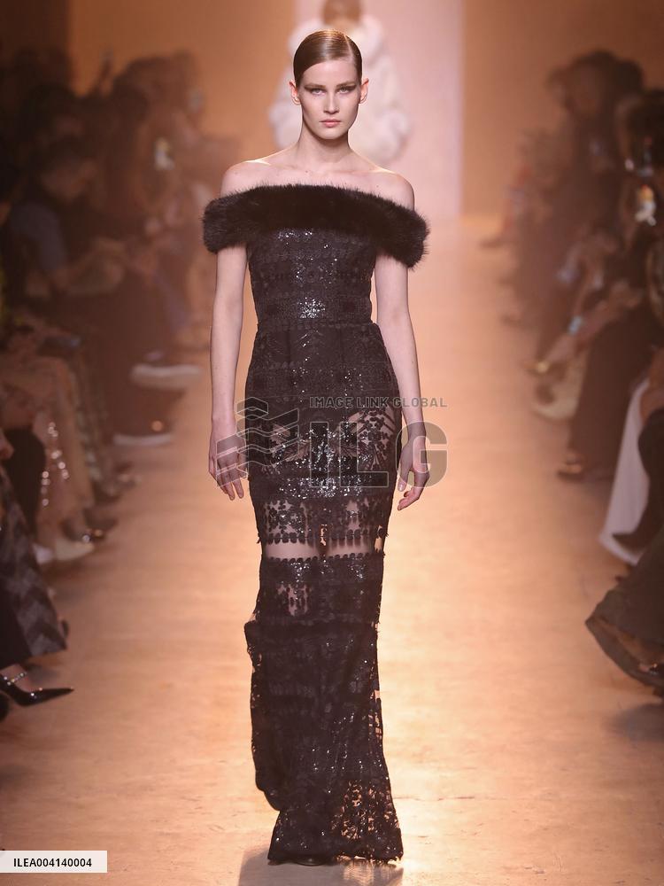 PFW - Elie Saab Runway