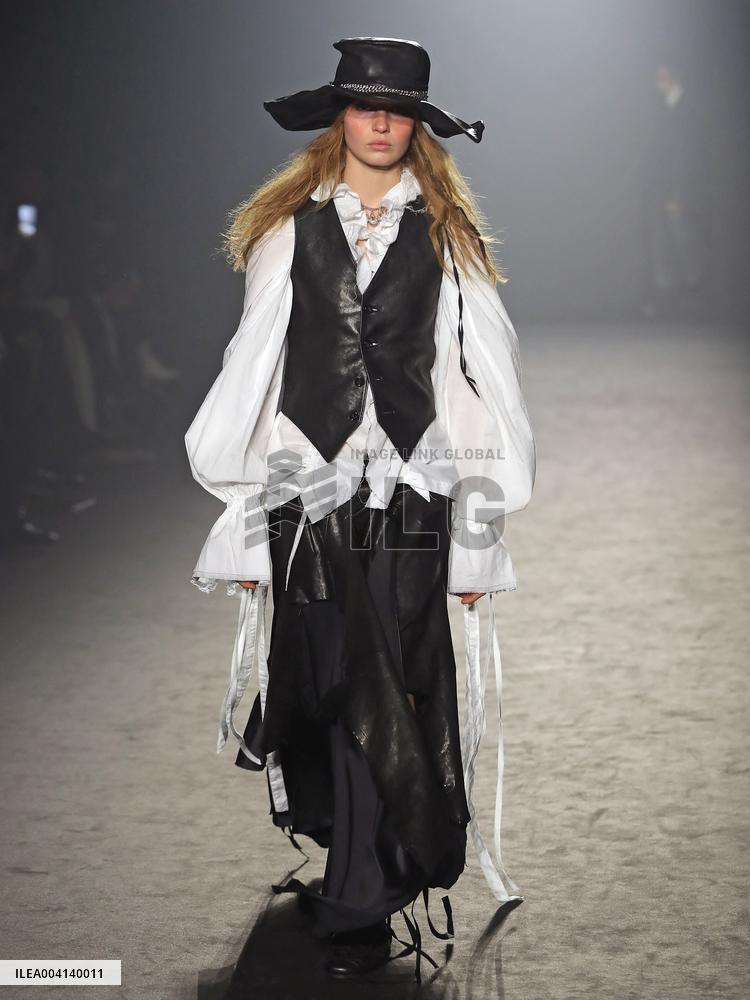 PFW - Ann Demeulemeester Runway