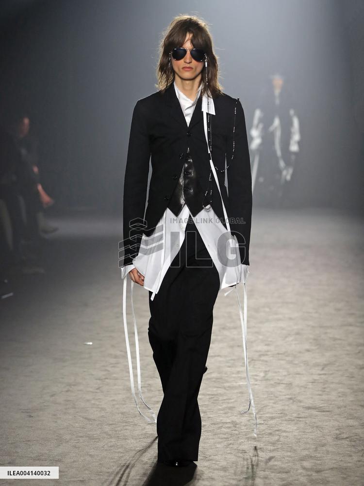PFW - Ann Demeulemeester Runway