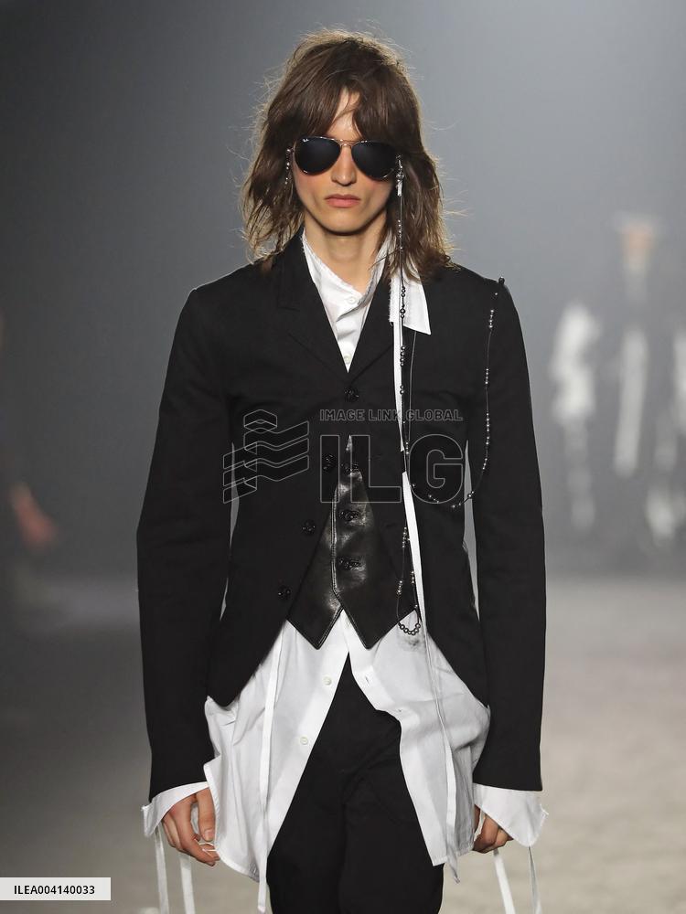 PFW - Ann Demeulemeester Runway