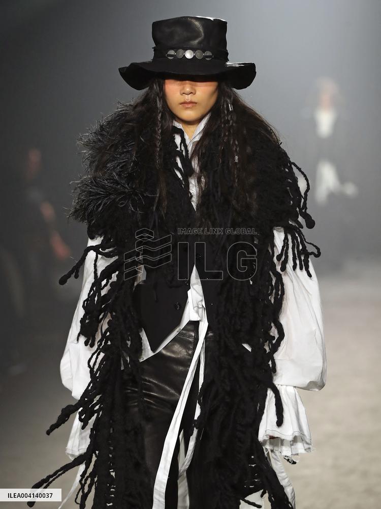 PFW - Ann Demeulemeester Runway