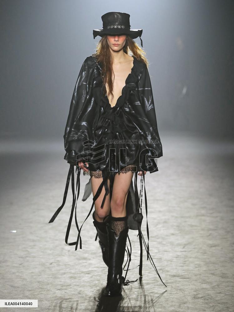 PFW - Ann Demeulemeester Runway