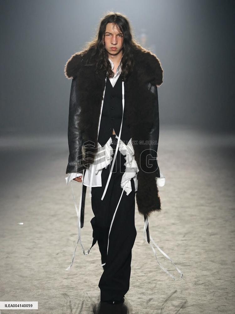 PFW - Ann Demeulemeester Runway