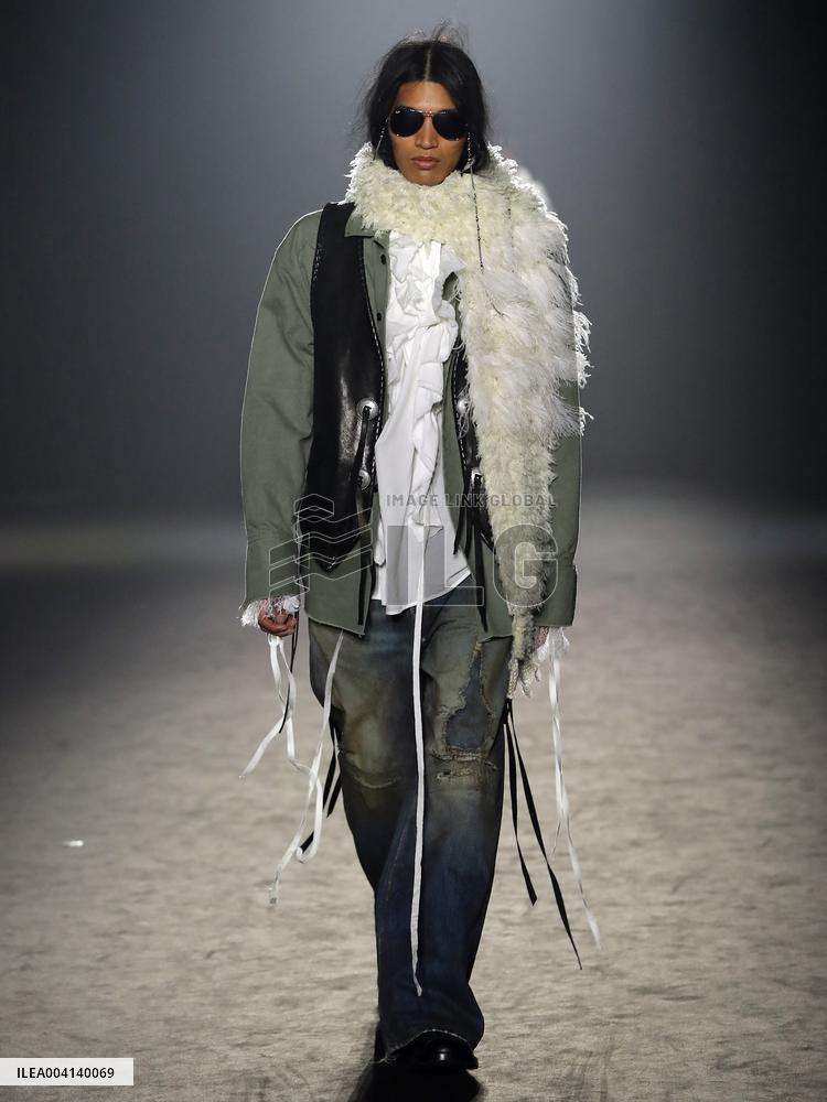 PFW - Ann Demeulemeester Runway