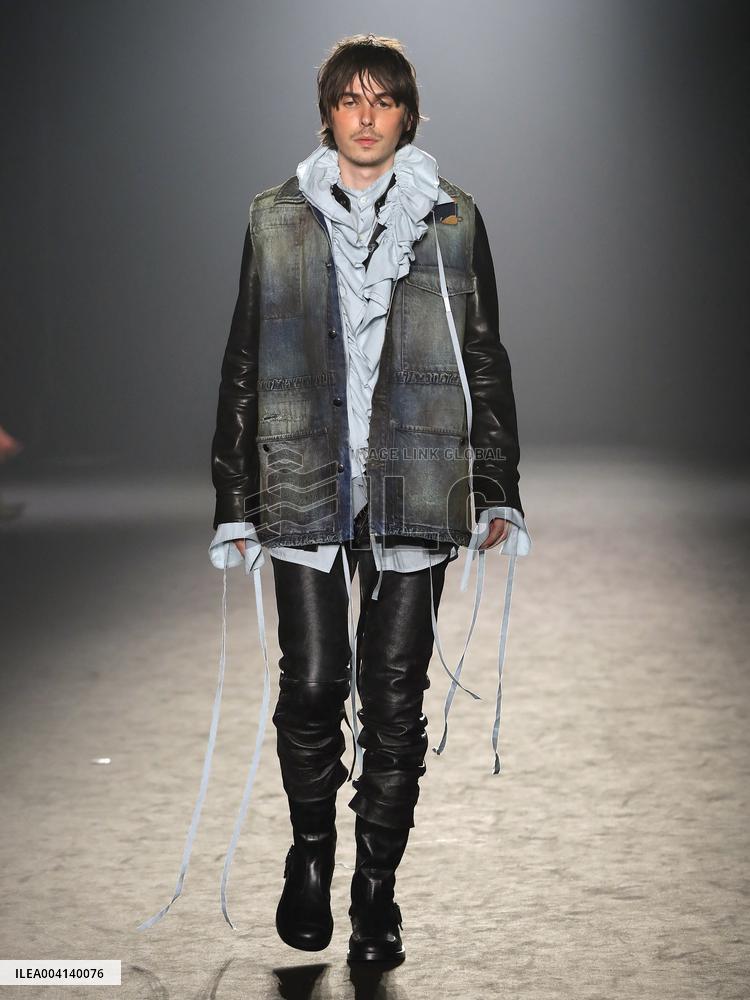 PFW - Ann Demeulemeester Runway
