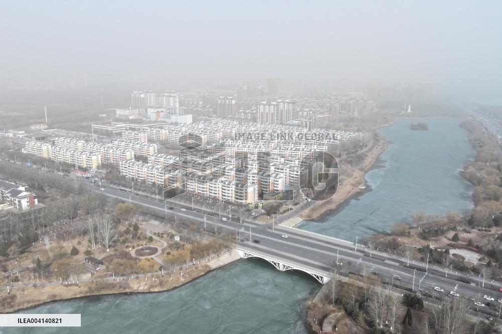 Sand and Dust Weather Hit Yinchuan