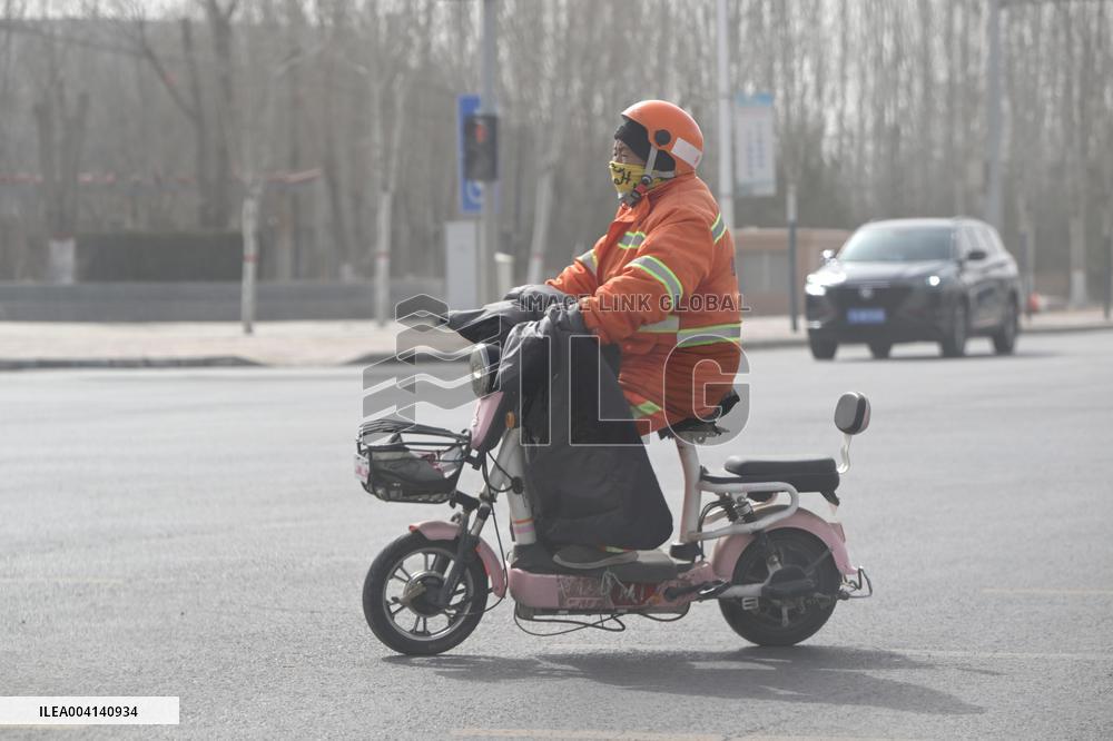 Sand and Dust Weather Hit Yinchuan