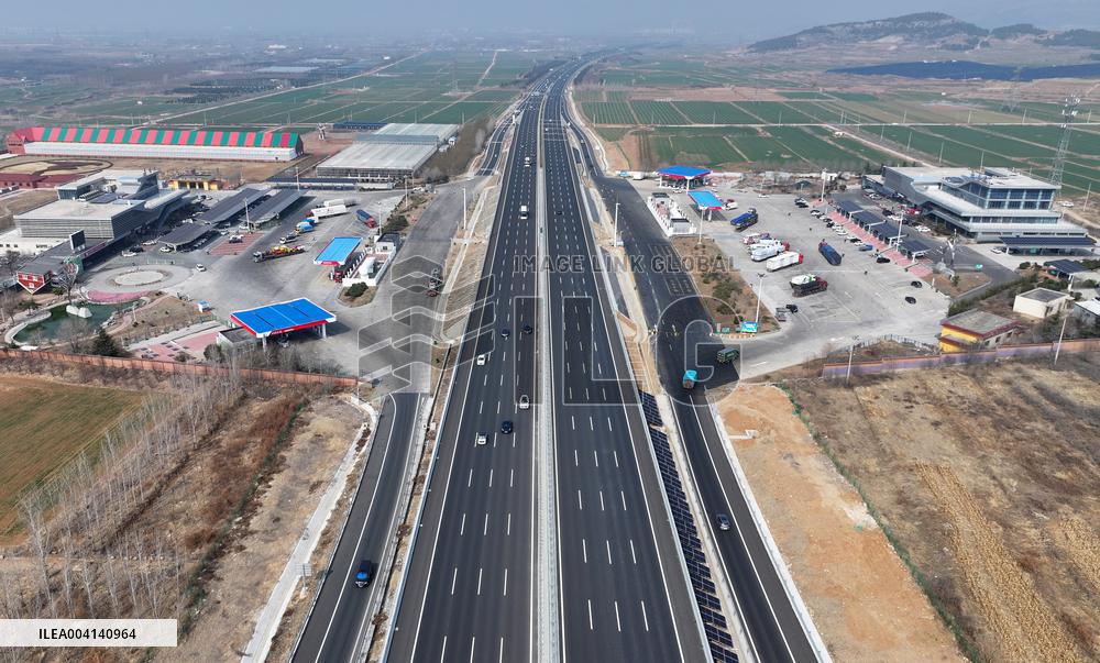 First Zero-carbon Expressway in China