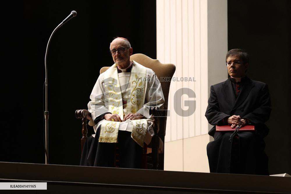 Cardinal Czerny Leads The Rosary For The Pope's Health - Vatican