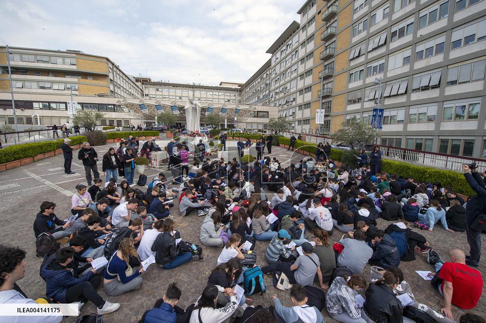 People Pray For Pope Francis at Gemelli Hospital - Rome