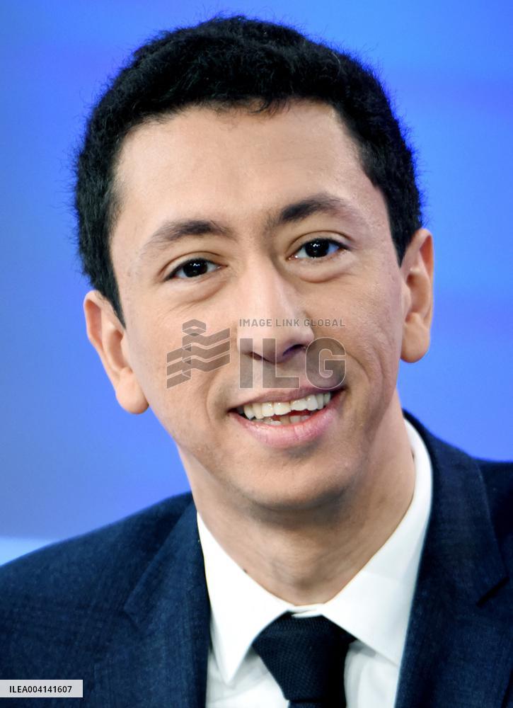 Othman Nasrou On Dimanche En Politique - Paris