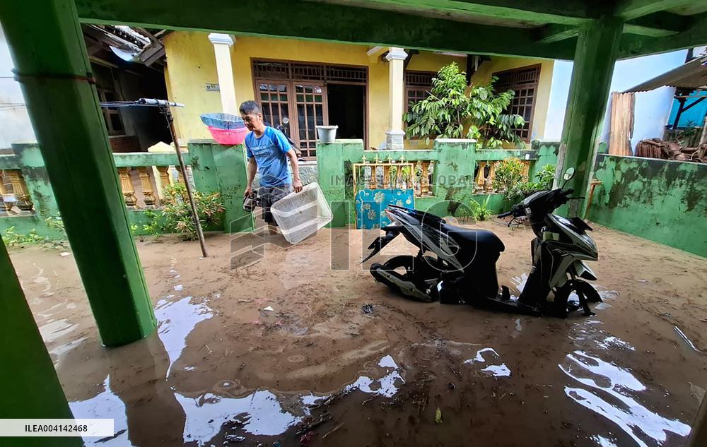 Flood And Landslide After The Heavy Rainfall - Indonesia
