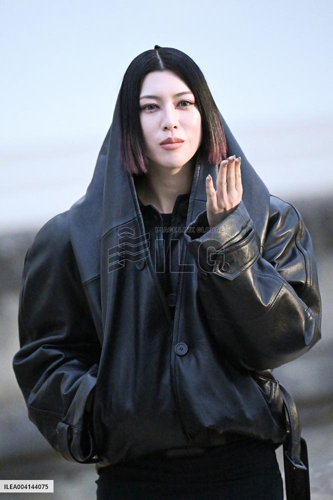 PFW Balenciaga Arrivals