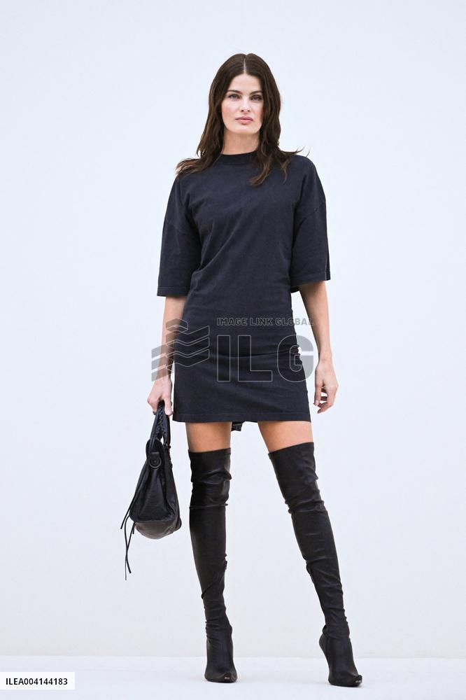 PFW Balenciaga Arrivals