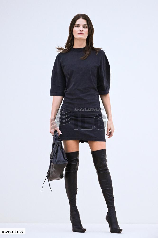 PFW Balenciaga Arrivals