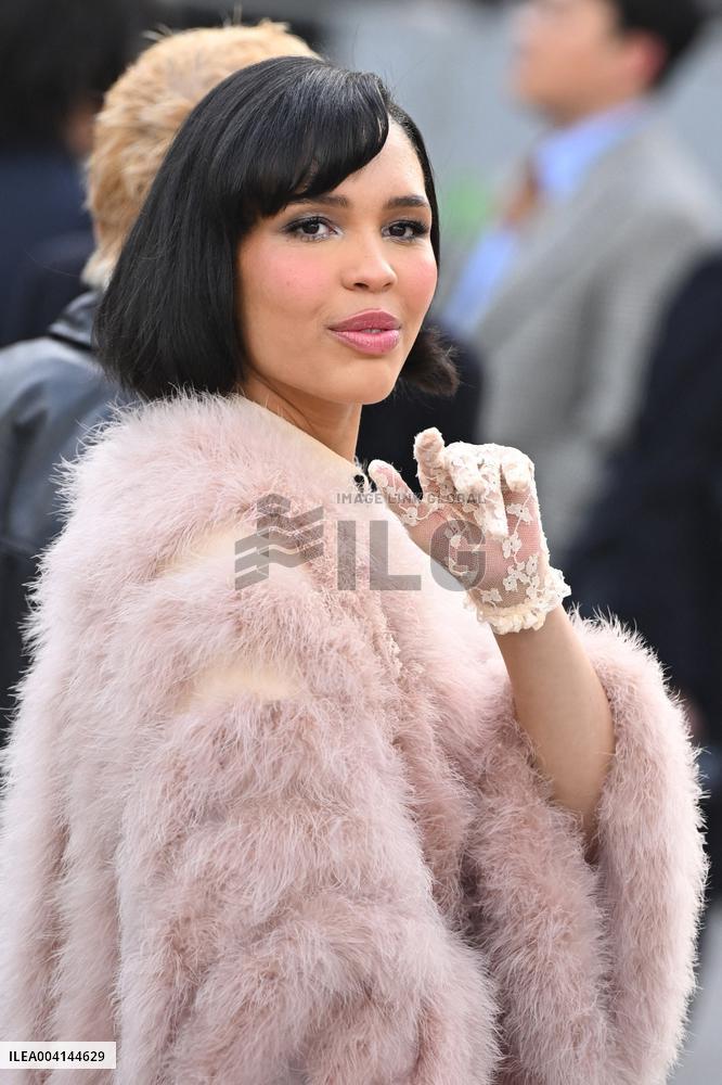 PFW Valentino Arrivals