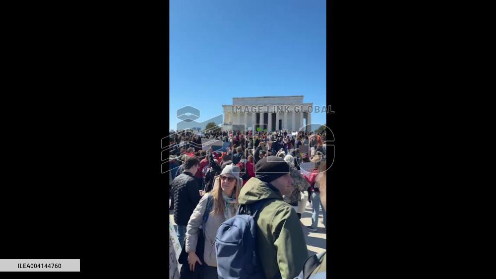 US: ‘Stand Up for Science’ Nationwide Protests Against Trump’s Anti-Science Policies