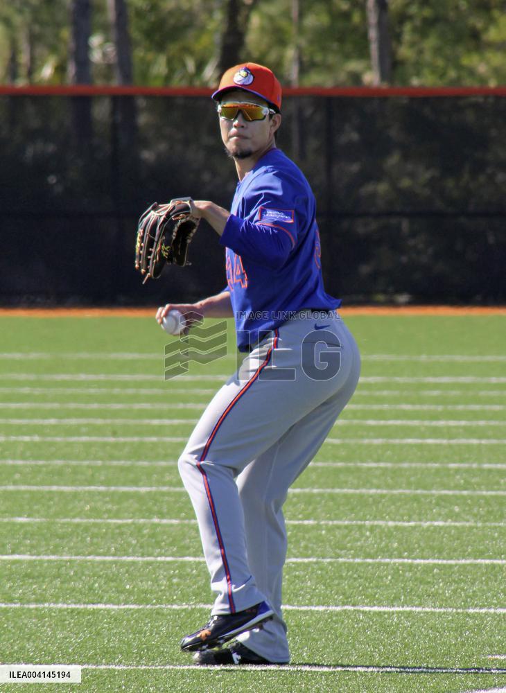 Baseball: MLB spring training