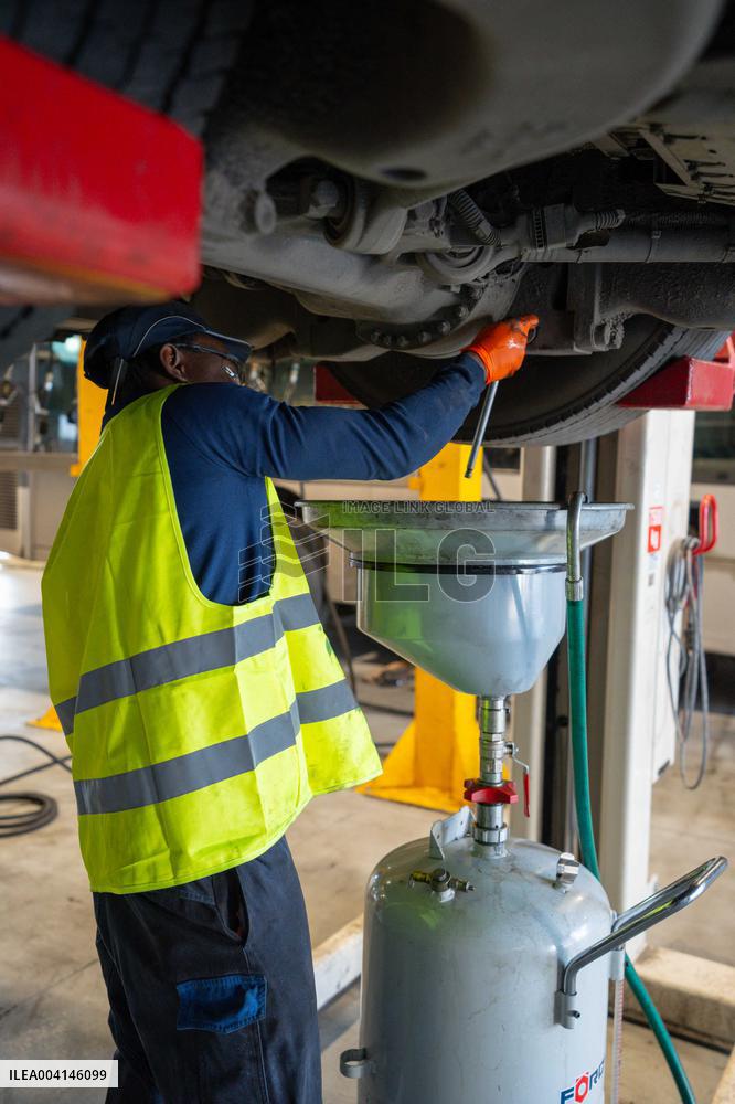 Keolis Boucles De Seine Headquarters - Argenteuil
