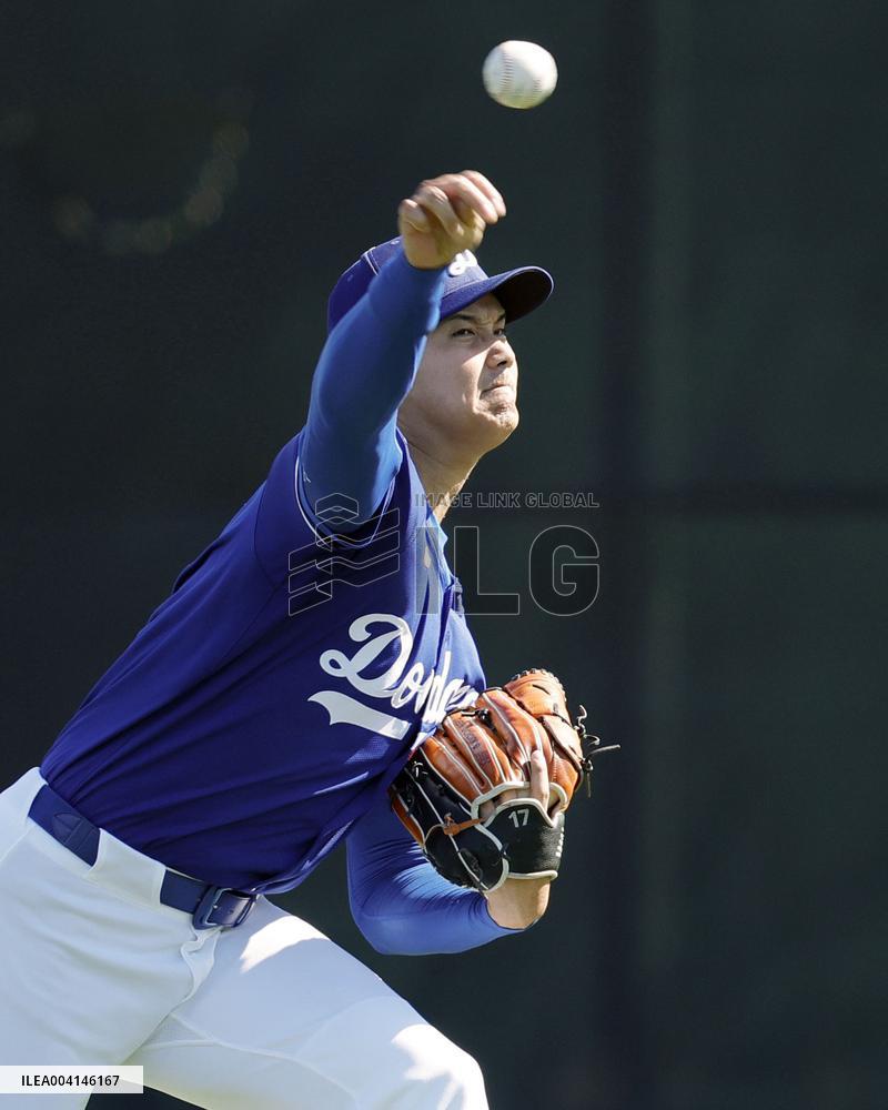 Baseball: MLB spring training