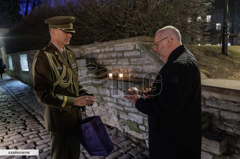 Commemorating victims of March bombing