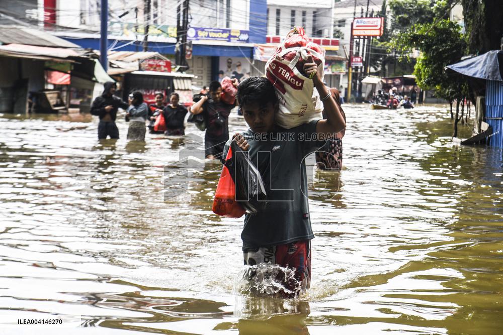 Floods Hit Dayeuhkolot Indonesia