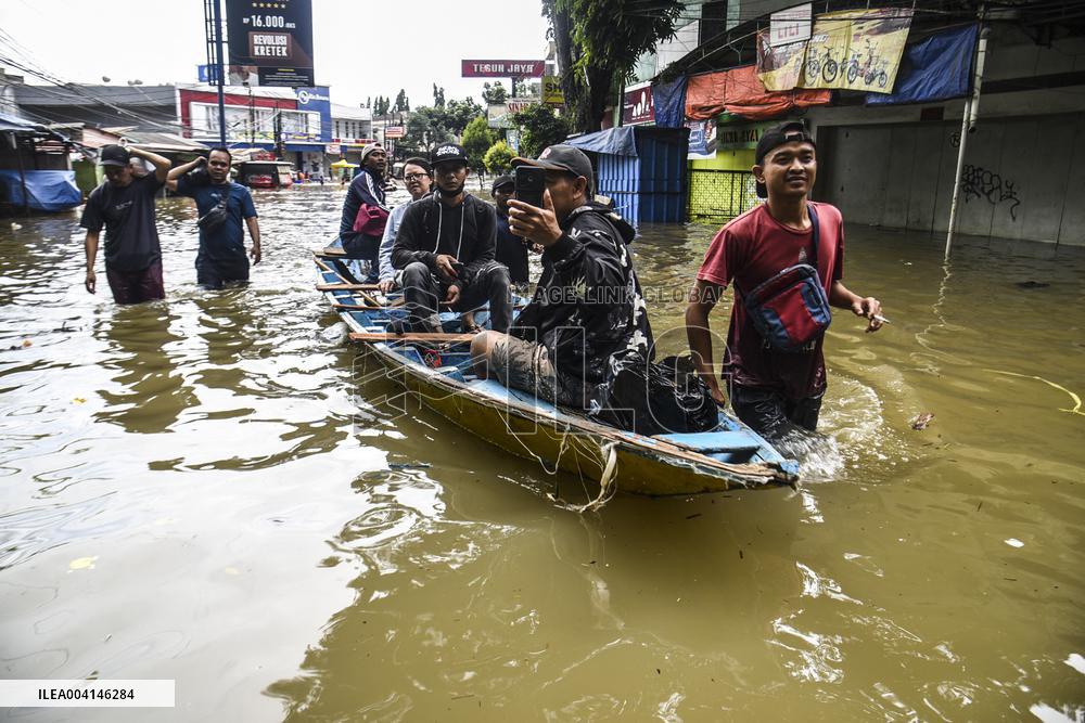 Floods Hit Dayeuhkolot Indonesia