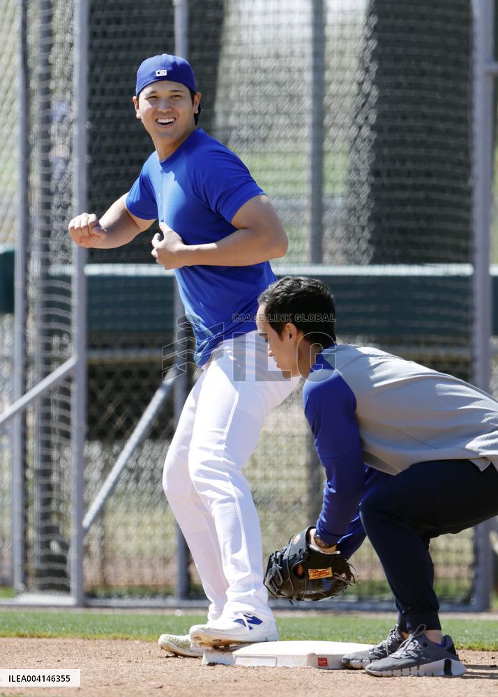 Baseball: MLB spring training