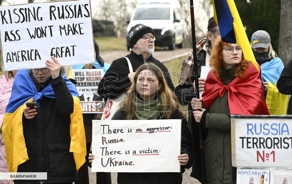 Ukrainan tukimielenosoitus USA:n suurlähetystöllä