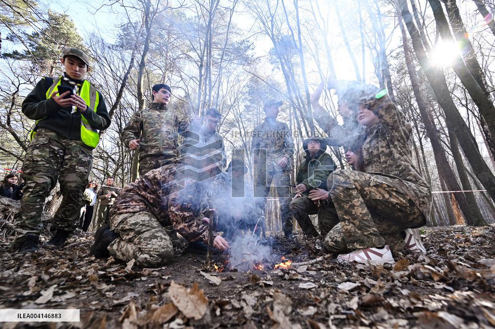 Lviv schoolchildren compete outside Roman Shukhevych Museum