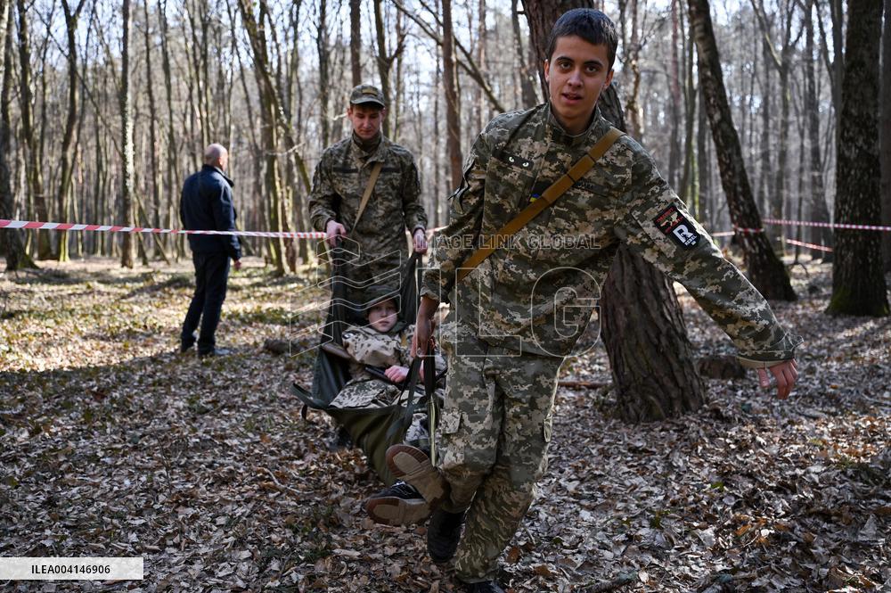 Lviv schoolchildren compete outside Roman Shukhevych Museum