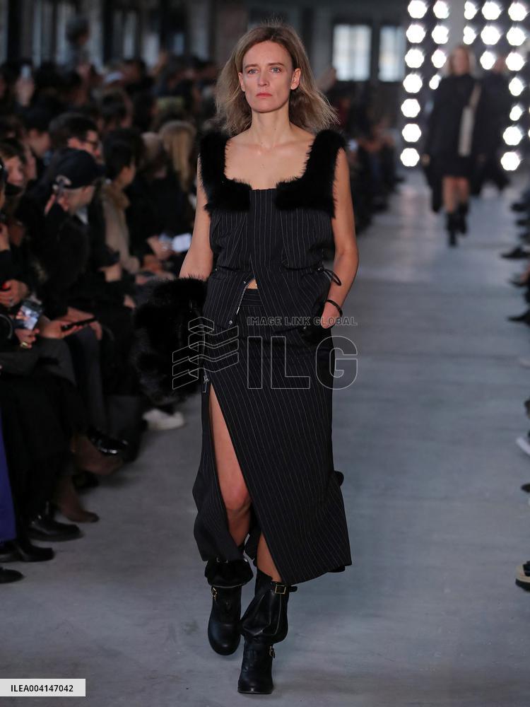 PFW - Sacai Runway