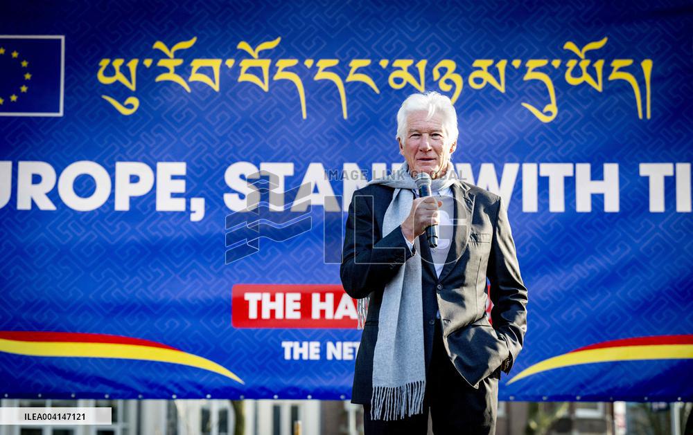 Richard Gere Joins Tibetans and Supporters In The Hague