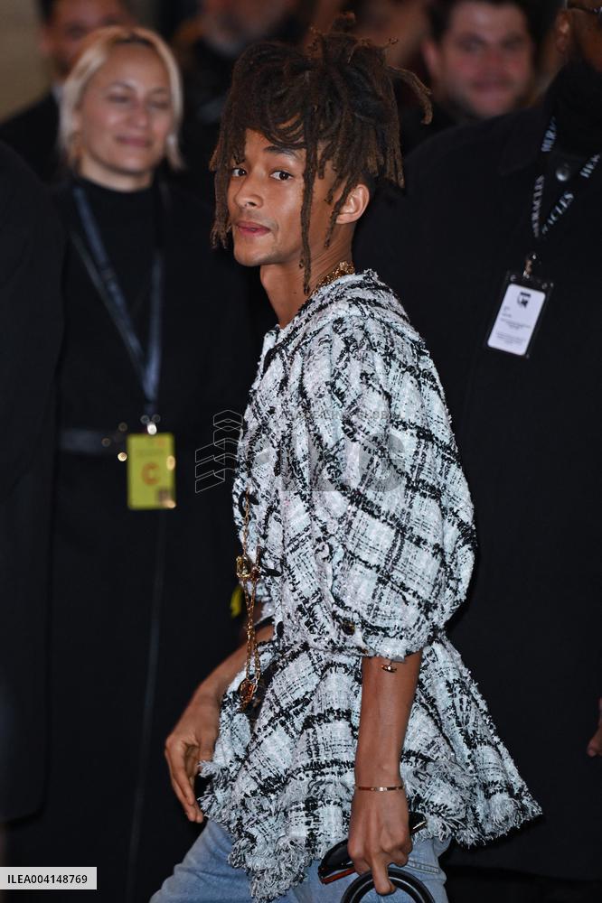 PFW Louis Vuitton Arrivals