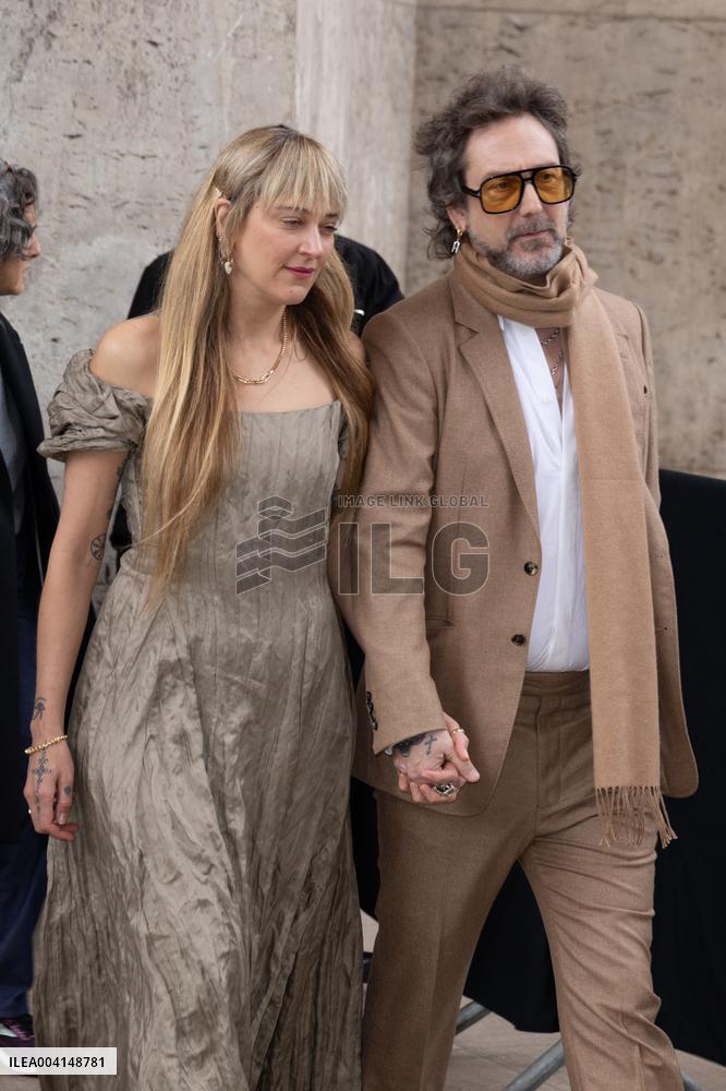 PFW - Gabriela Hearst PAP - Arrivals NB