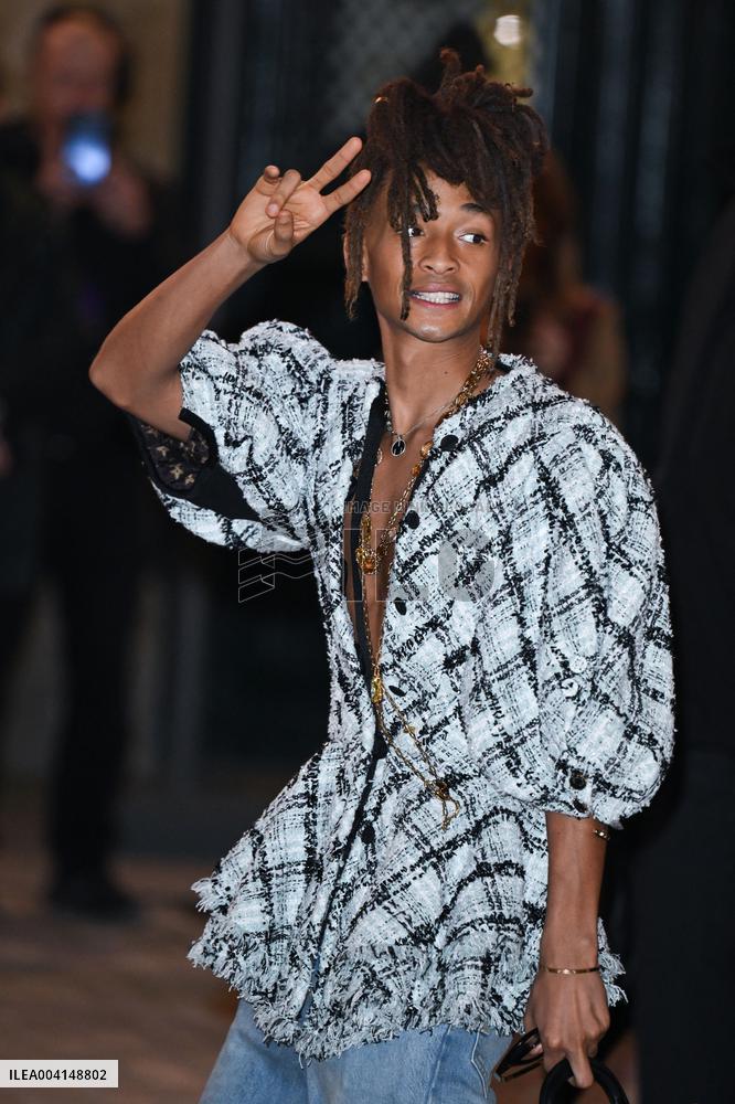 PFW Louis Vuitton Arrivals