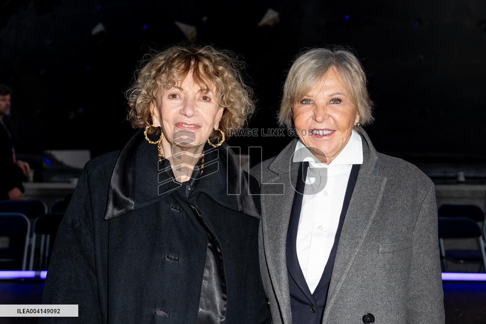 PFW - Pierre Cardin - Frontrow NB