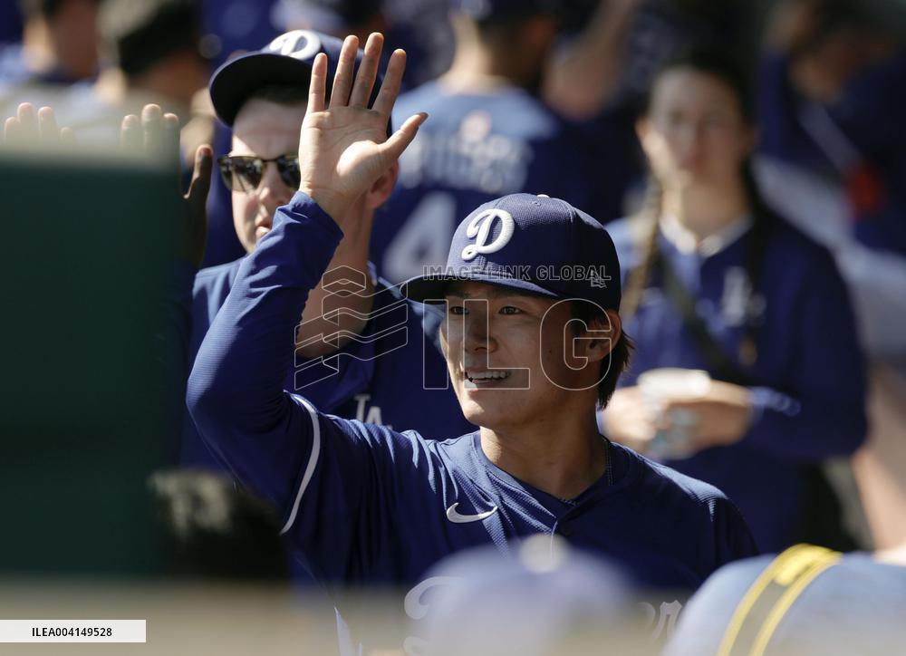 Baseball: MLB spring training
