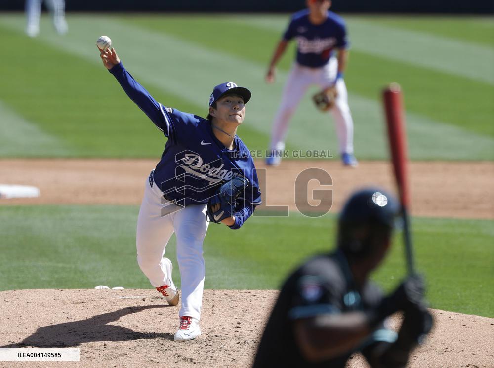 Baseball: MLB spring training