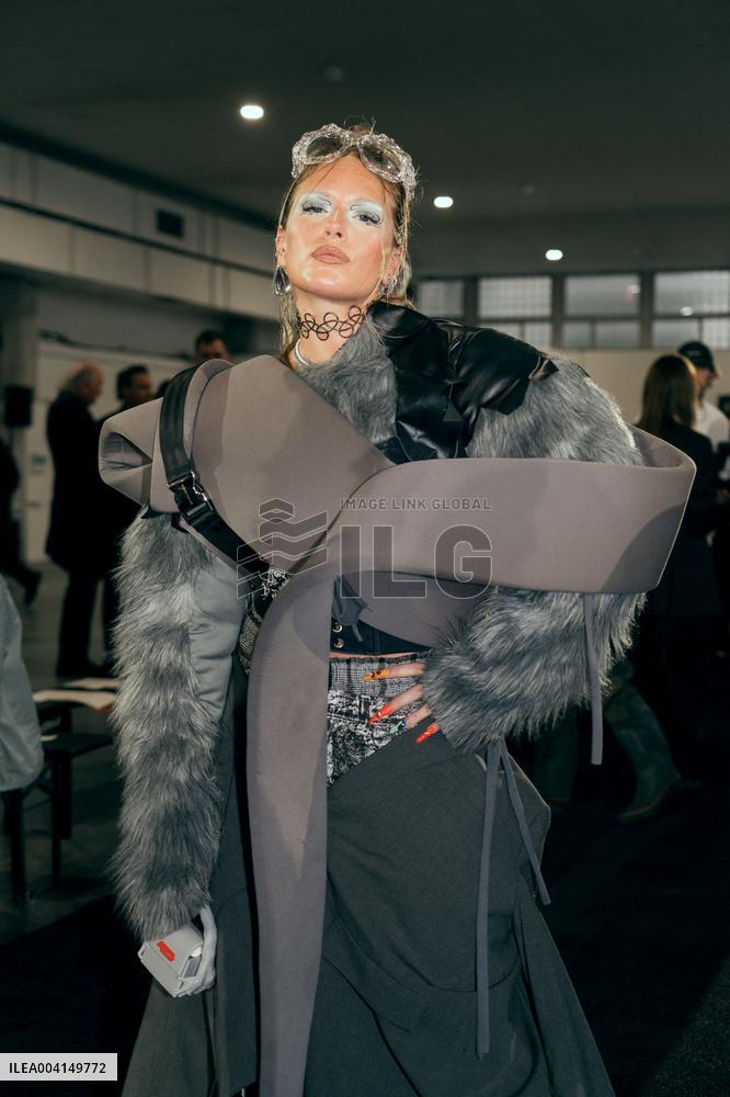 PFW - Ottolinger Front Row