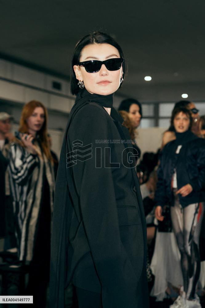 PFW - Ottolinger Front Row