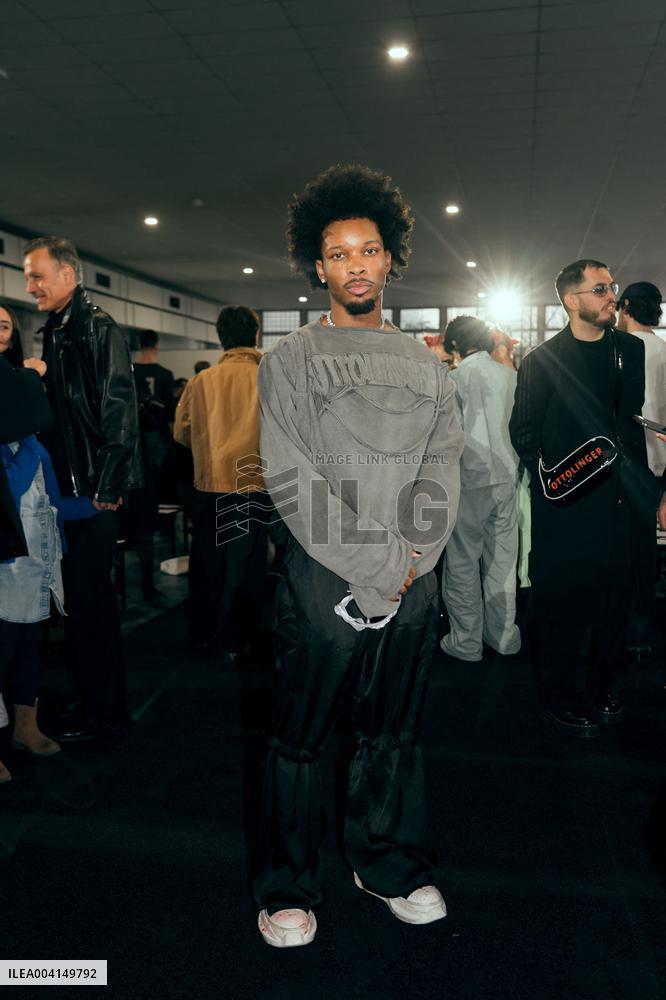 PFW - Ottolinger Front Row