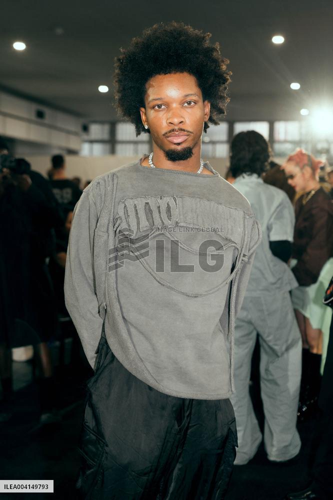 PFW - Ottolinger Front Row