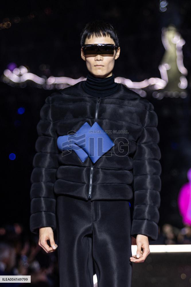 PFW - Pierre Cardin Runway
