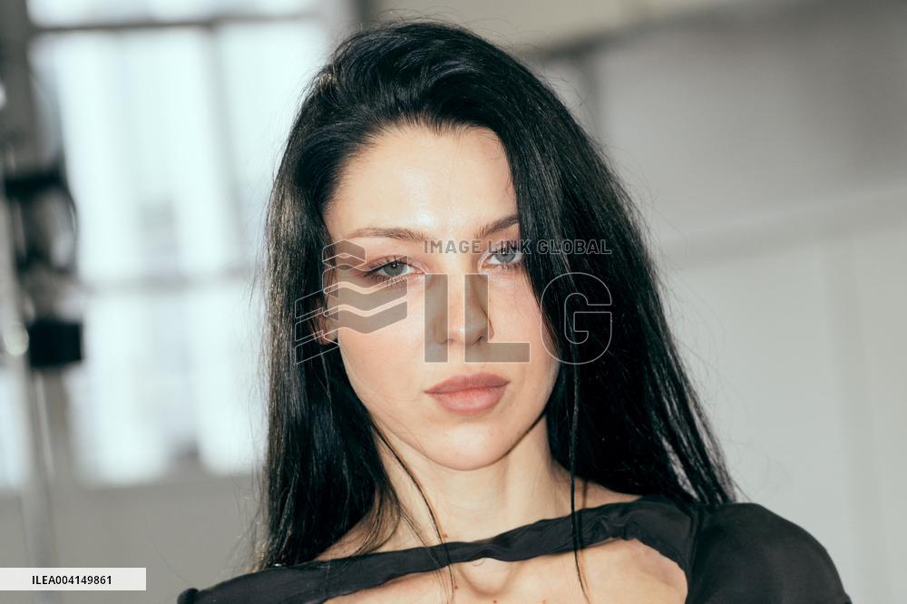 PFW - Ottolinger Front Row